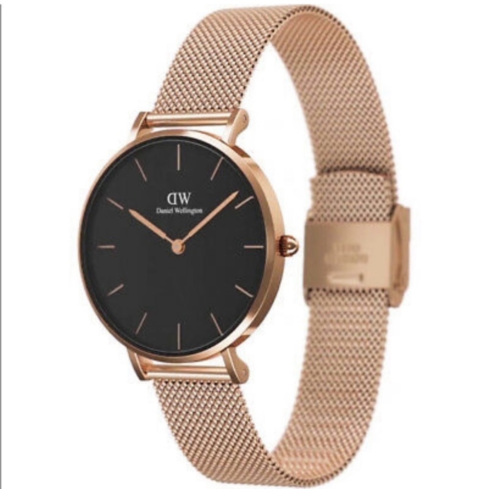Daniel Wellington Petite Melrose Watch EUC